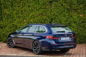BMW 540d mHEV xDrive /AJ NA SPLÁTKY/PROTIHODNOTA/ODPOČET DPH - 8