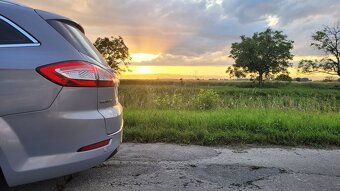 Výnimočný stav, Ford Mondeo MK4 2.0 TDCi kombi automat - 8