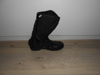 Predam len vyskusane damske kozene moto topanky HELD - 8