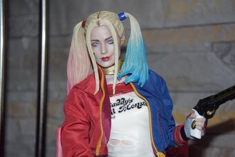 Zberatelska figurka Harley Quinn - 8