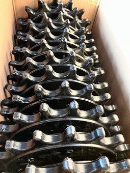 Horsch Väderstad KINZE John Deere a ďalšie - 8