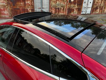 Tesla Model S 75D - 8