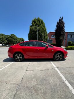 Opel Astra 1.4 Benzín+LPG, 2017 Nová STK, Serv. Kniha - 8