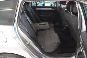 Volkswagen Passat 2.0 TDI MATRIX 67 000 KM 2020-DPH - 8