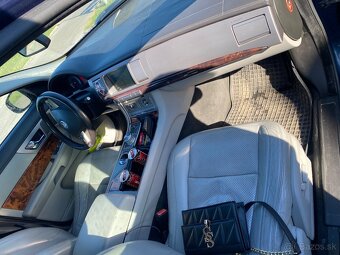 Jaguar XF 2.7 biturbo - 8