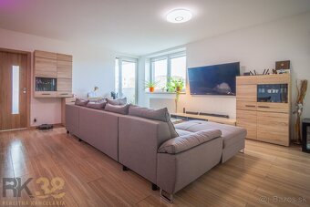 Priestranný 4-izbový byt v obľúbenej lokalite - 8