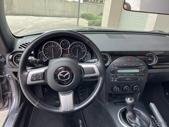 Mazda MX-5 - 8
