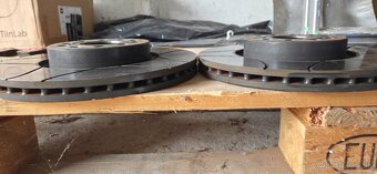 brzdové kotúče Brembo - 8