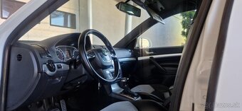 Octavia Combi 2.0 Tdi Facelift RS - 8