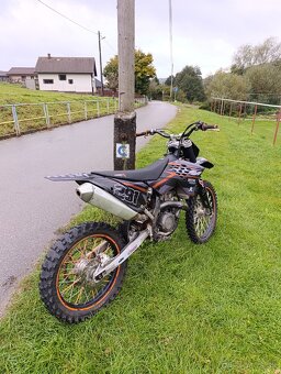 Predám KTM sxf 450 - 8