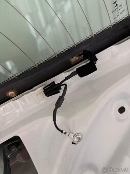 Zadný kufor pre BMW 1 - F20 / F21 - 8