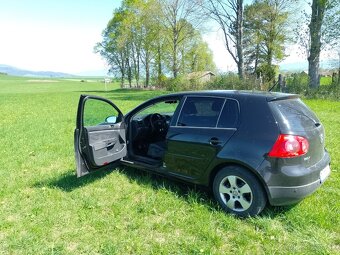 Golf V - 8