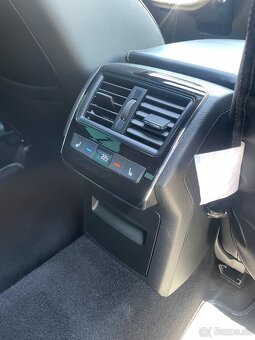 Škoda Superb sportline sedan 2.0 TDi - 8