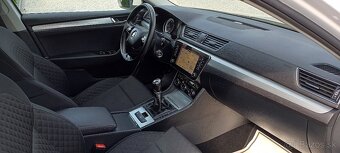 Škoda Superb Combi 2.0 TDI SCR Style Možný Leasing - 8