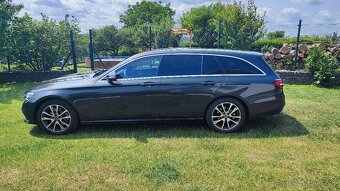 Mercedes-Benz E trieda Kombi 300 T d Avantgarde 4Matic 7-m - 8