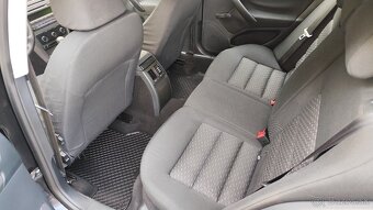 Predám škodu octavia - 8