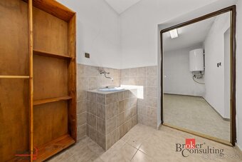 Na predaj priestranný bezbariérový rodinný dom v Budmericiac - 8