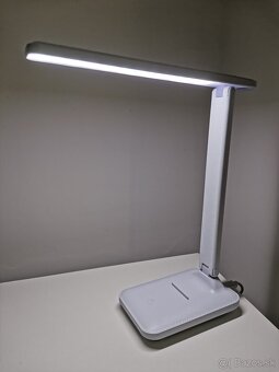 Nová stolná LED lampa - 8