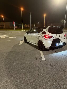 Renault Clio IV RS - 8