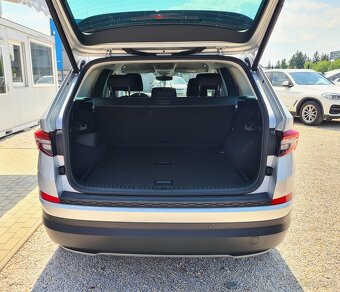 ŠKODA KODIAQ 2.0 TDI SCR EVO STYLE DSG, VIRTUAL, 360° KAMERA - 8