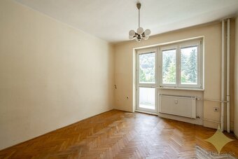 Exkluzívne na predaj 4izbový byt o výmere 87m2 v pôvodnom st - 8