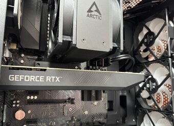 Ryzen 5 8400F\16GB\RTX 3070\SSD\850W Zdroj - 8