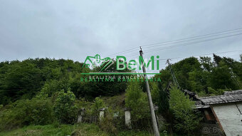 Pozemok Tajov – pokojné miesto pri potoku - 8