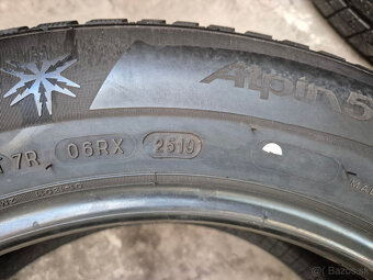 205/60 r16 zimné 4 ks MICHELIN dezén 8,2 - 4,7 mm - 8