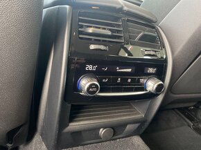 BMW 520D xDrive 140kW Touring AT/8 - 8