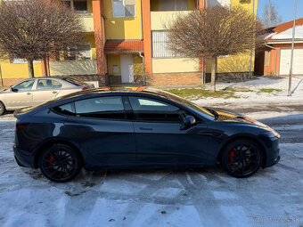 Tesla Model 3 Performance AWD 4x4 - 8