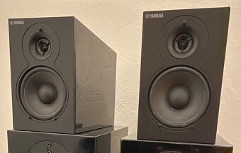 Predam zosilovac DENON a YAMAHA - 8