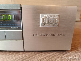 PHILIPS CD202...1983-84... BELGICKO - 8