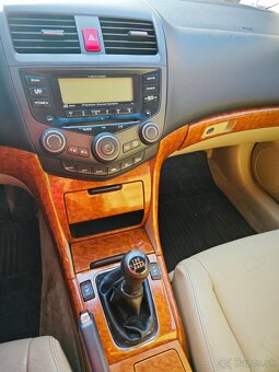 Honda Accord 2.4Vtec - 8