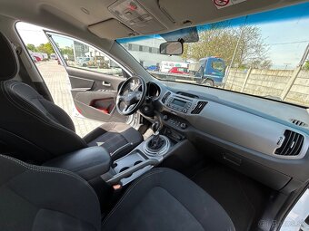 Kia Sportage - 8