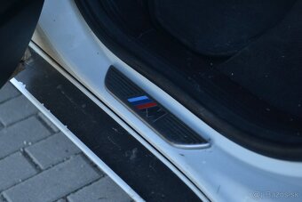 BMW X5 xDrive M Packet 225kw - 8