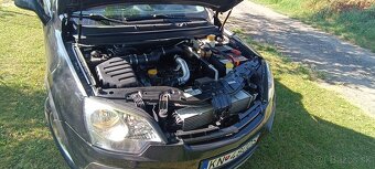 Opel Antara 2.0l - 8