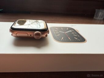 Apple Watch 6Gold 40mm - 8