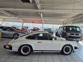 Porsche 911 3.0 SC z roku 1978 - 8