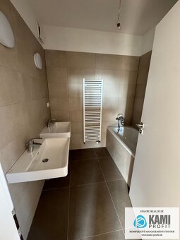 Na predaj 3 izbový byt s balkónom v novostavbe v Piešťanoch  - 8