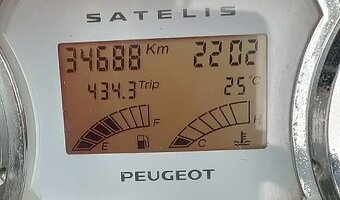 Peugeot Satelis 125 - 8