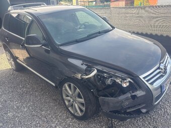 Volkswagen Touareg - 8