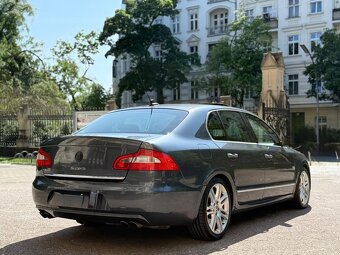 Škoda Superb - 8