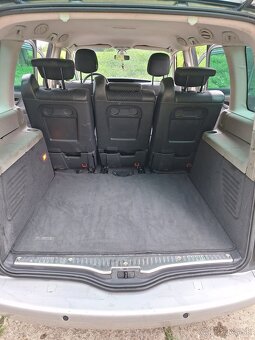 Predam Renault Espace - 8