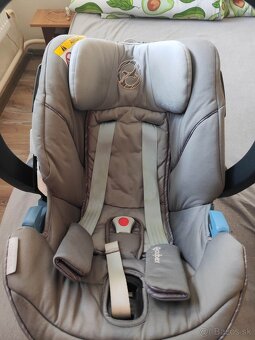 Predám autosedačku(vajíčko) CYBEX - 8