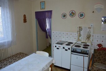 Predaj rodinný dom Sľažany - 8