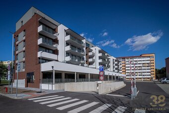 Krásny apartmán v podhorskom meste Svit s výhľadom na Tatry - 8
