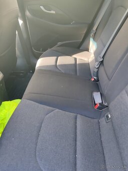 Hyundai I30 kombi - 8