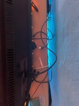 Xbox series S 512GB Biela + TV Samsung - 8