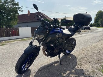 Yamaha MT07 - 8
