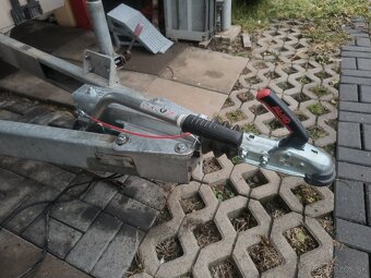 Dvojnapravovy prívesný vozík 2.6 t UNIKOL - 8